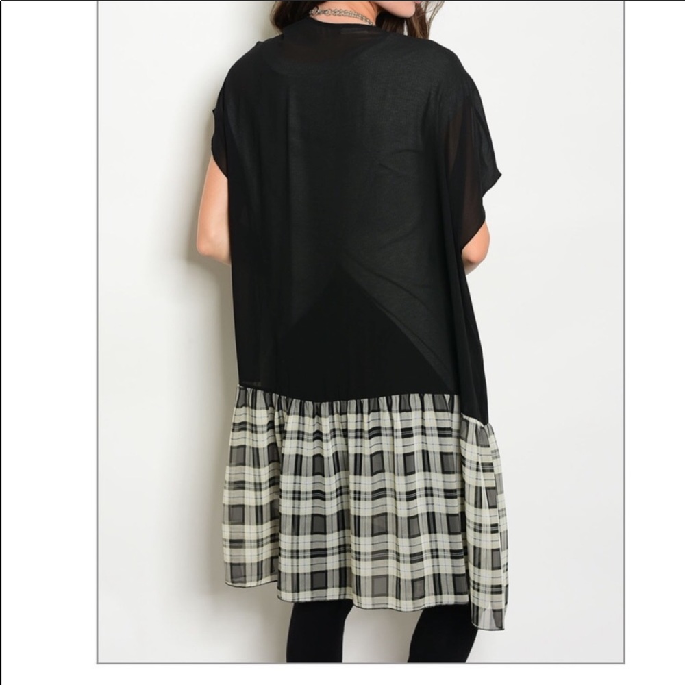 Black kimono with plaid border BNWOT - Picture 3 of 4